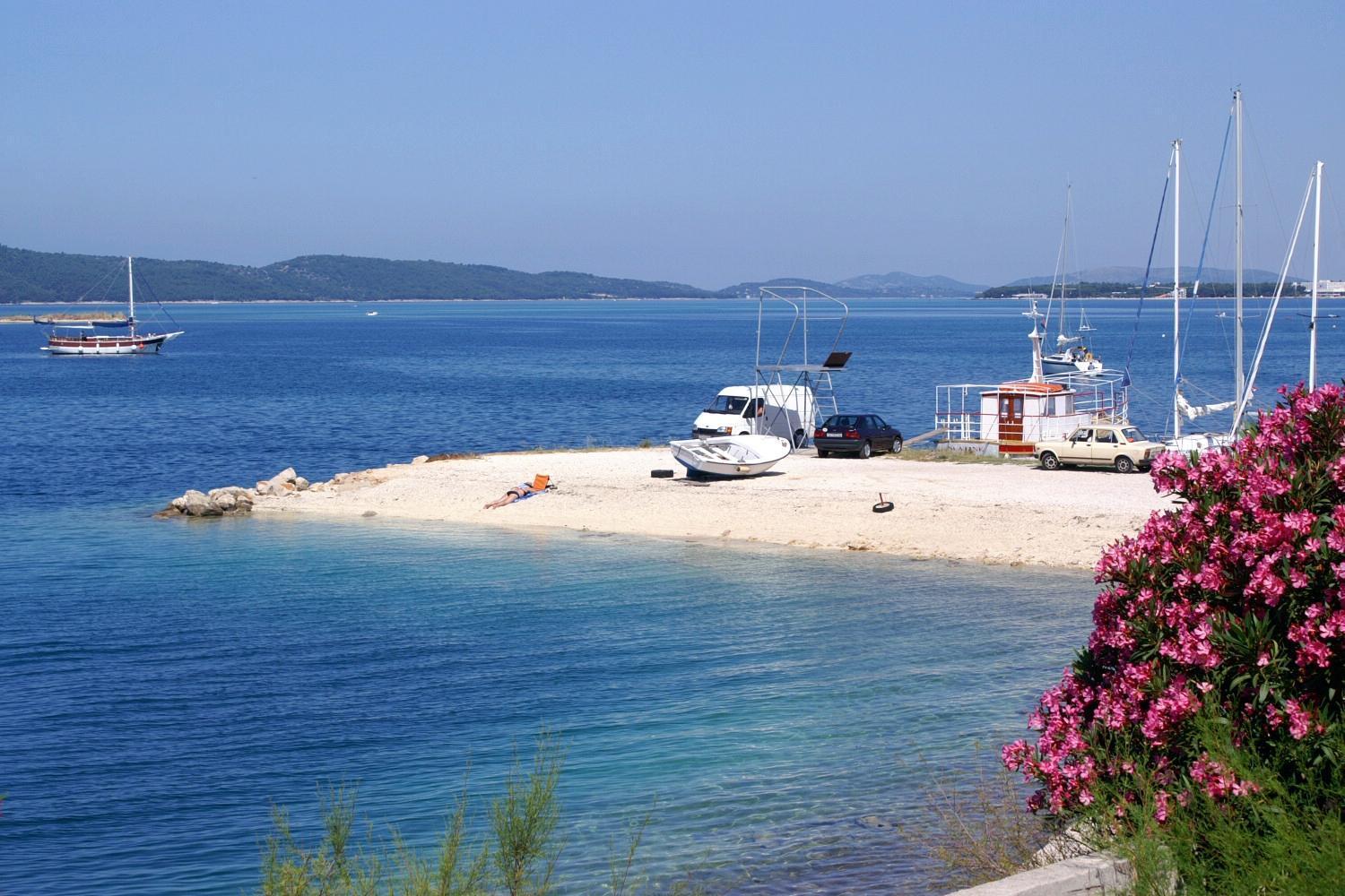 Apartments And Rooms By The Sea Brodarica, Sibenik - 15466 Exterior photo